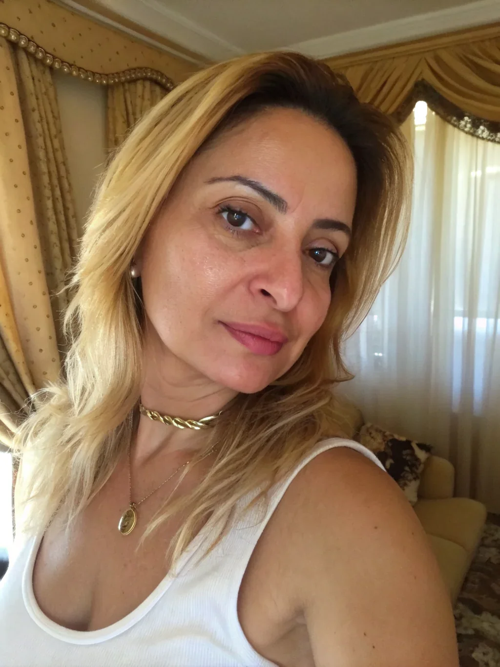 Photo 2 de Yasmine
